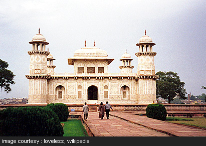 Tomb of Itmad-ud-daula agra India