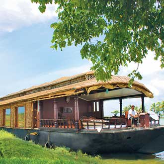 KERALA HOUSE BOAT Tour Package