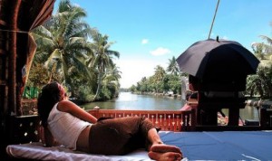 Kerala Backwaters Honeymoon Package South India